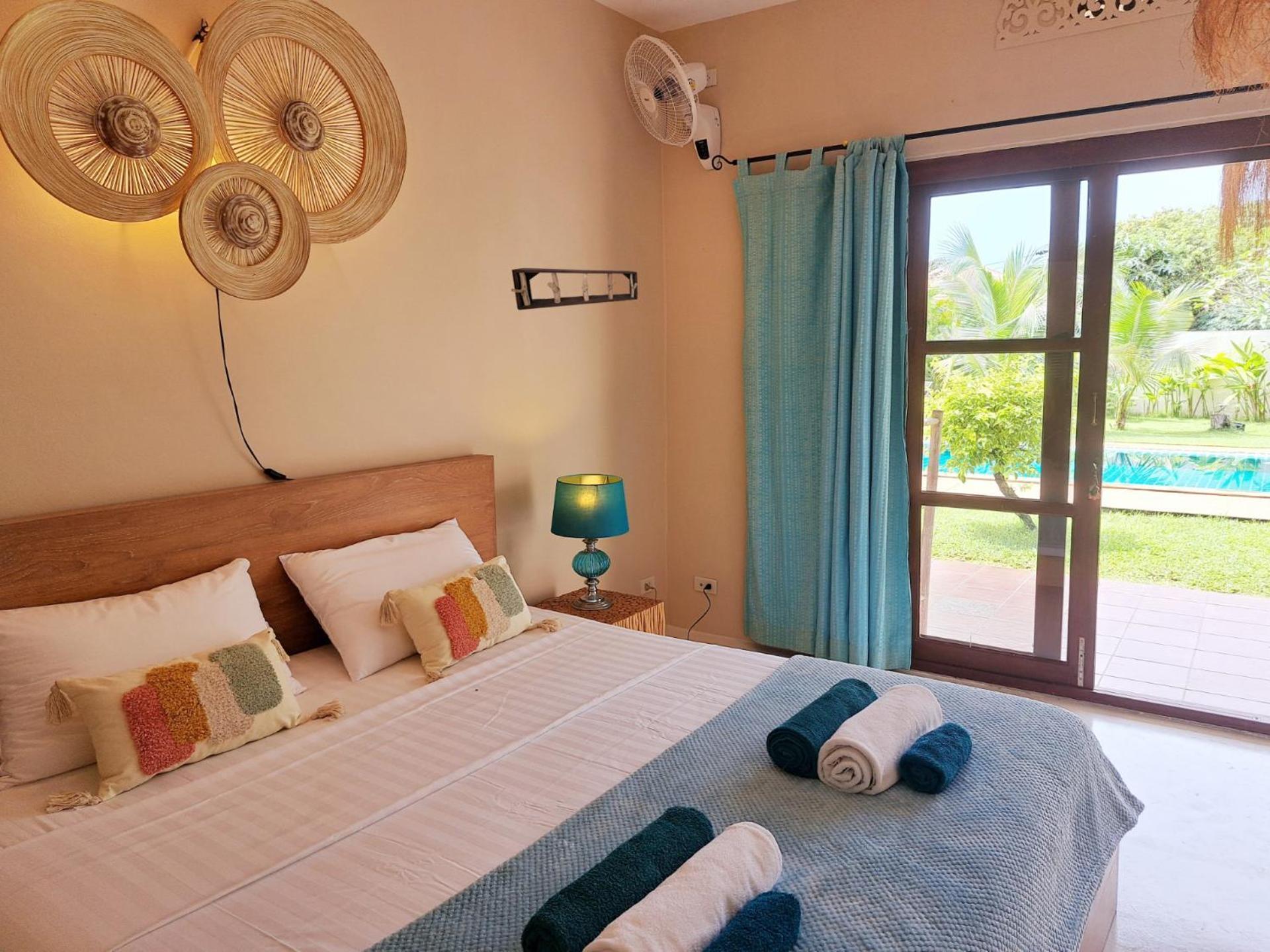 Laura Guest House-Adult Only- Hua Thanon  Room photo